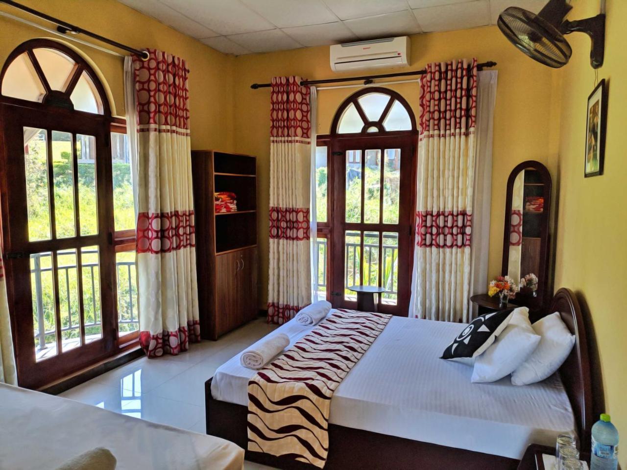 Kanda Holiday Bungalow Канди Экстерьер фото